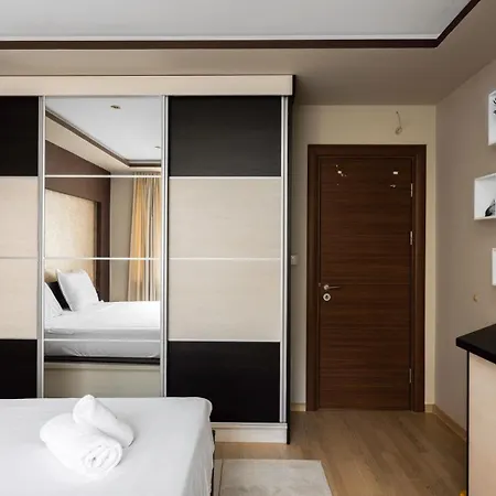 Modern 2bd In Mladost District - Free Parking By Flat Manager Apartman Szófia